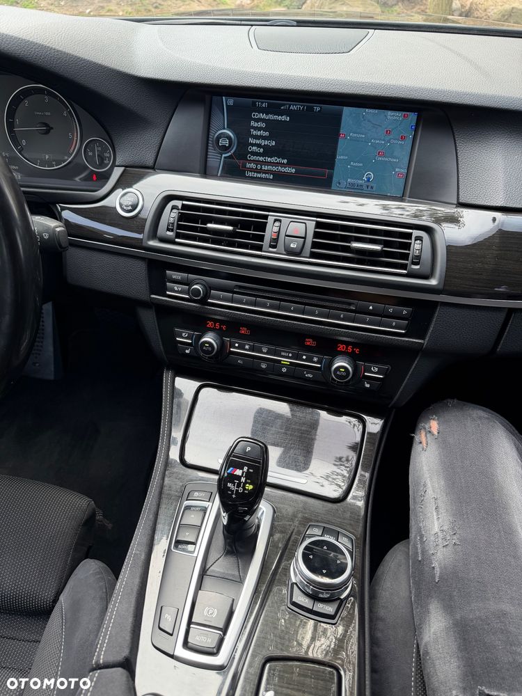 BMW Seria 5 525d - 19