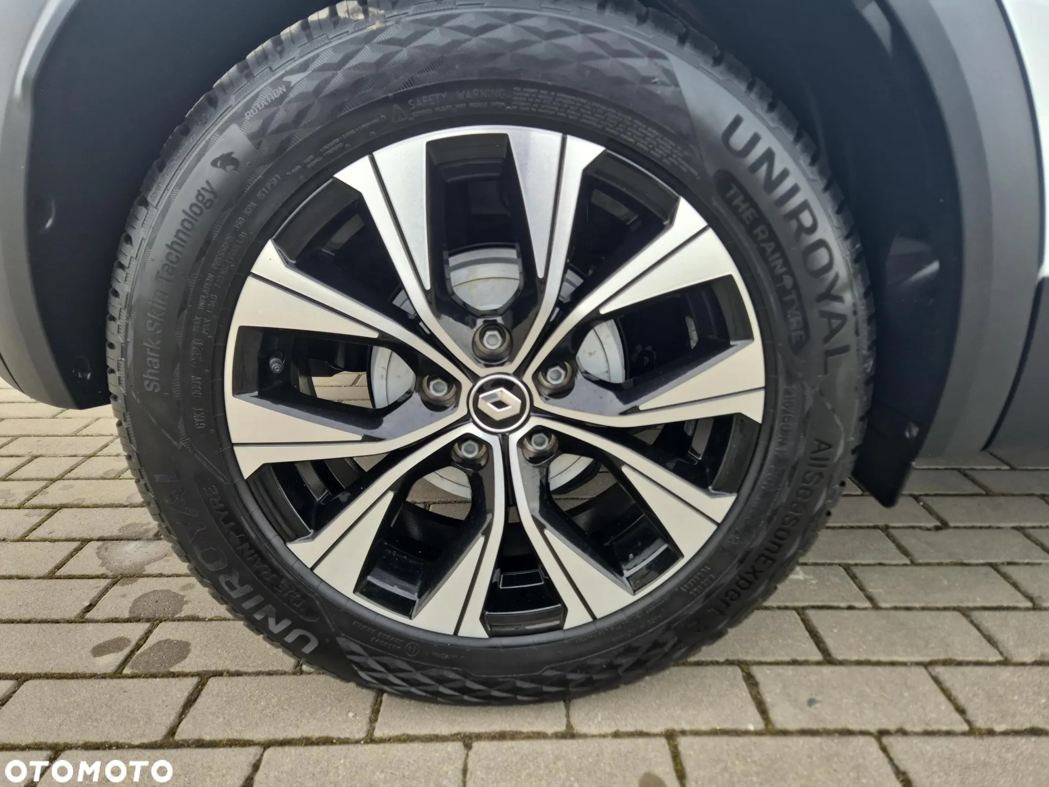 Renault Captur - 18
