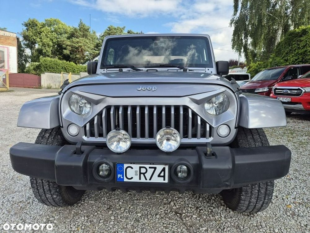Jeep Wrangler - 6