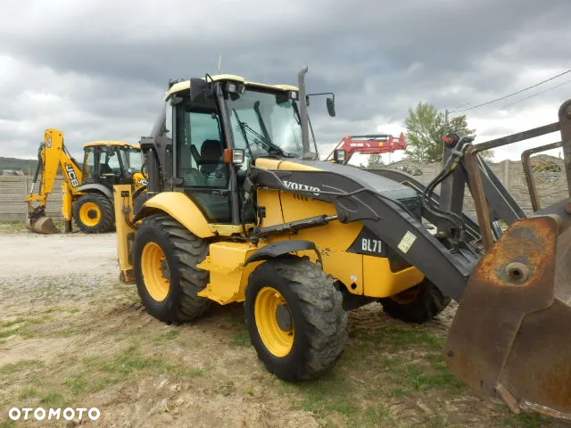 Volvo BL71 - 4