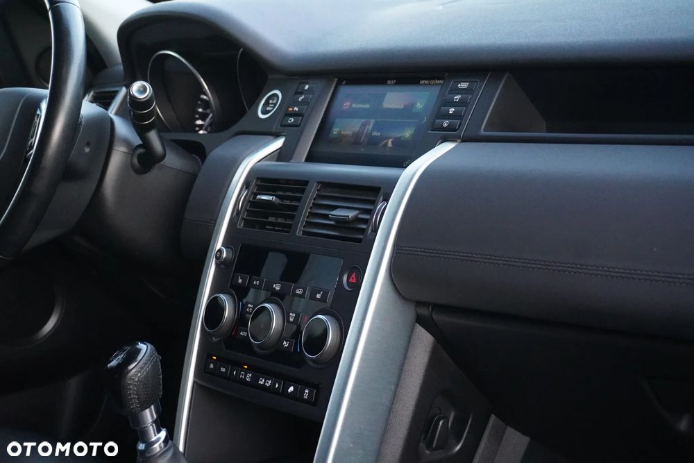 Land Rover Discovery Sport TD4 SE - 29