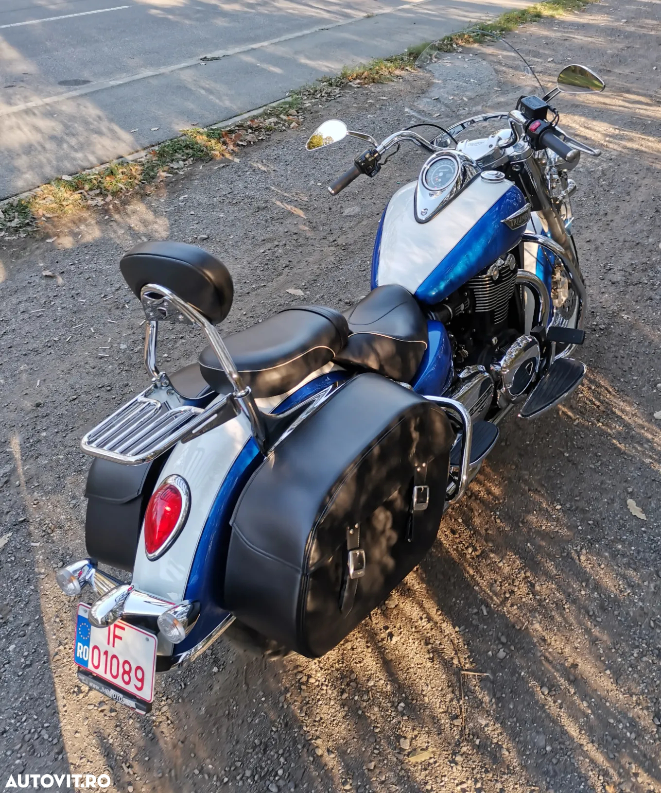 Triumph Thunderbird Storm - 12