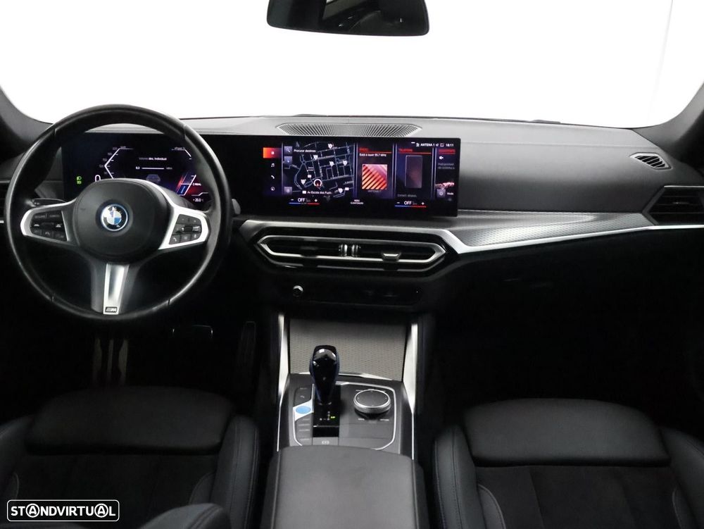 BMW i4 eDrive40 Pack Desportivo M - 28