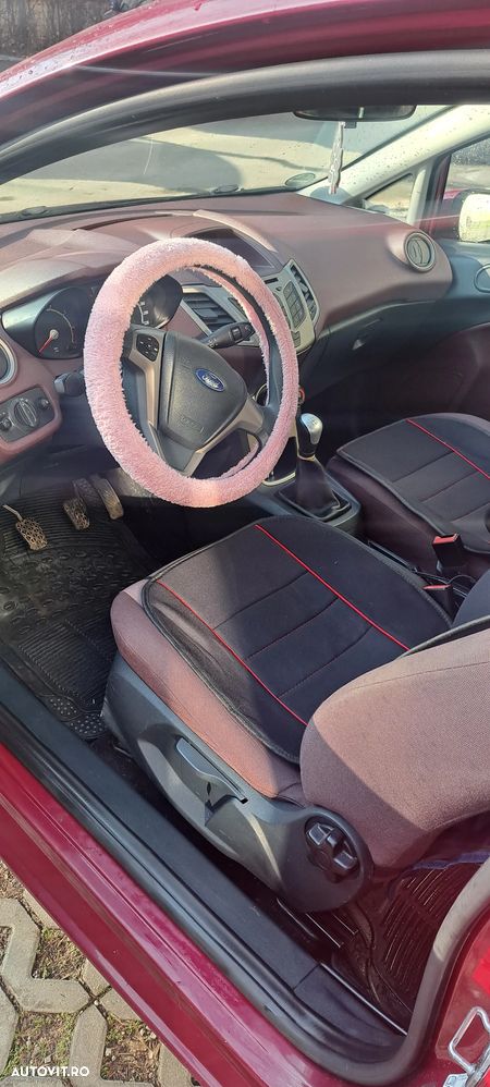 Ford Fiesta - 14
