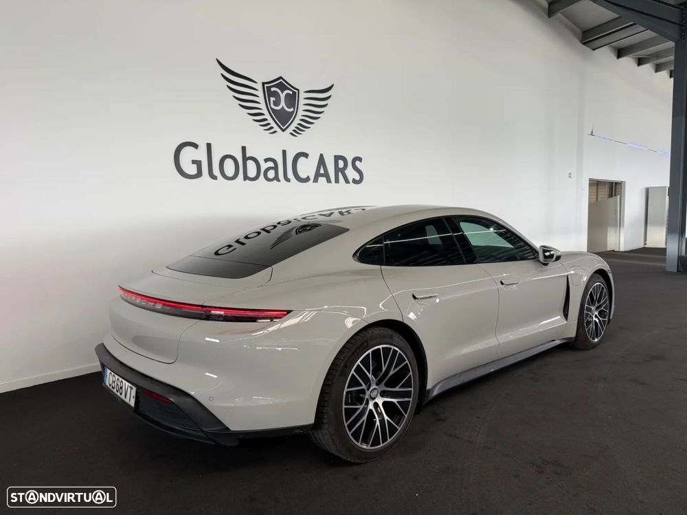 Porsche Taycan Standard - 28