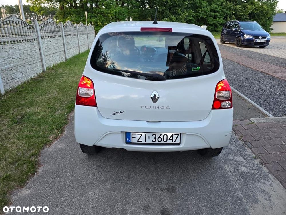 Renault Twingo dCi 75 Authentique - 5