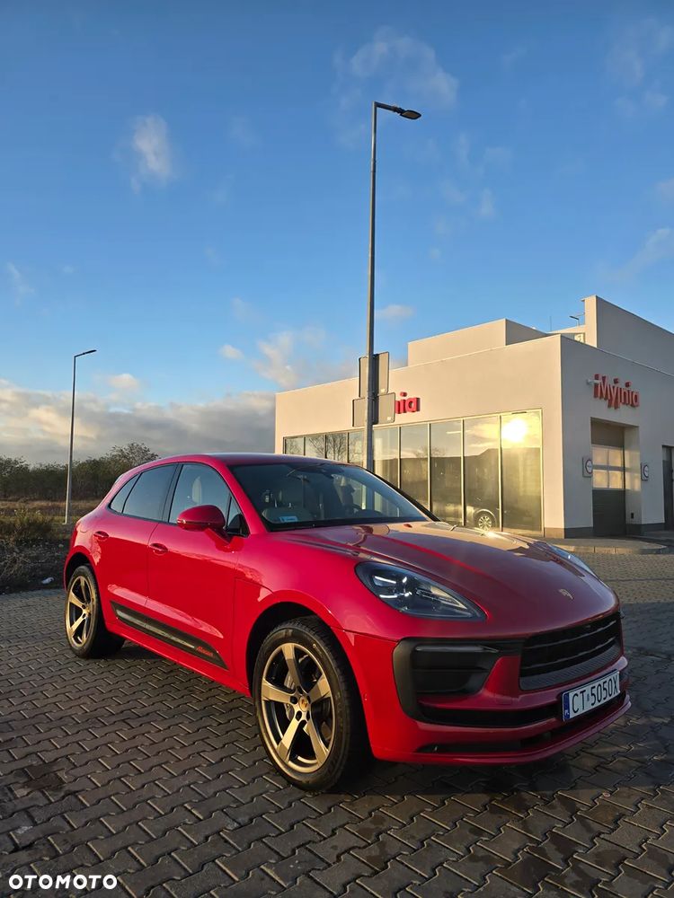 Porsche Macan T - 1