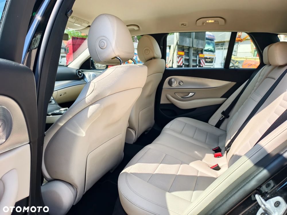 Mercedes-Benz Klasa E 300 d 9G-TRONIC Avantgarde - 15