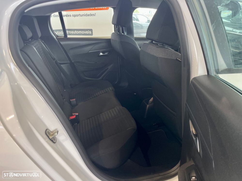 Peugeot 208 1.2 PureTech Active Pack - 21