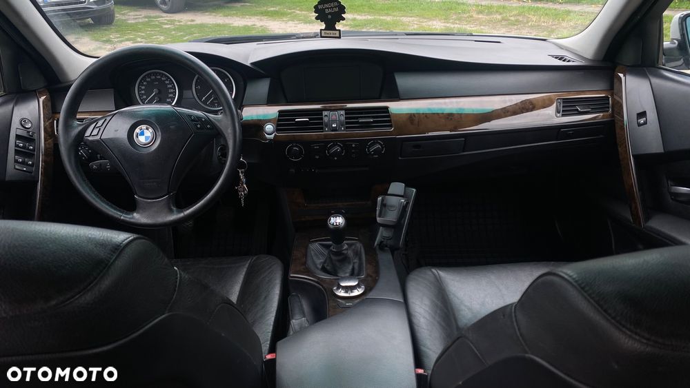 BMW Seria 5 - 11