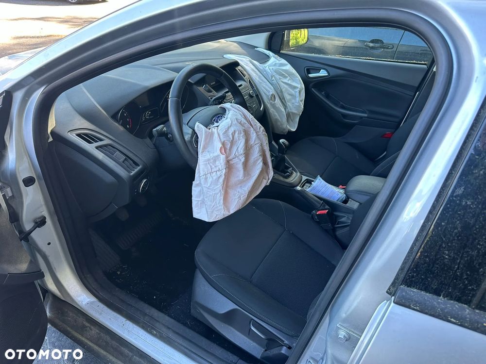 Ford Focus - 9
