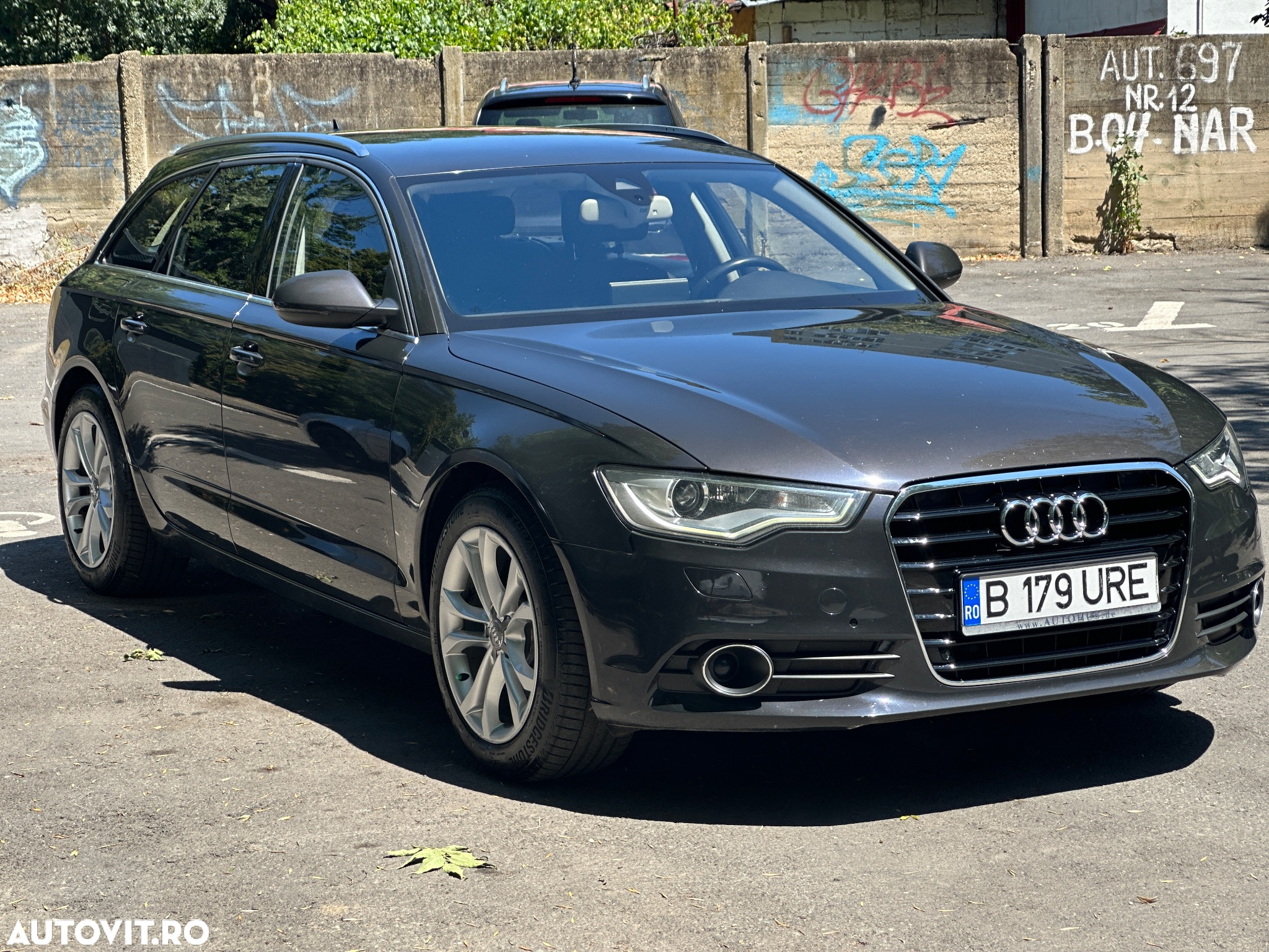 Audi A6 Avant 2.0 TDI Ultra S tronic - 3