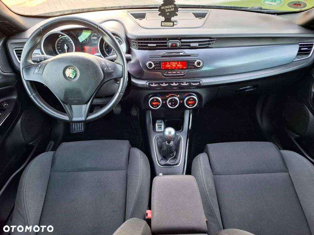 Alfa Romeo Giulietta 1.4 TB 16V Turismo - 33