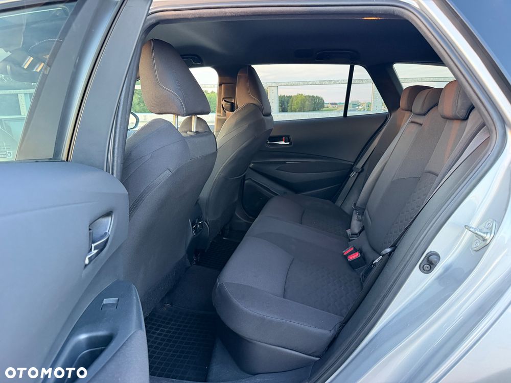 Suzuki Swace 1.8 Hybrid Premium Plus CVT - 18