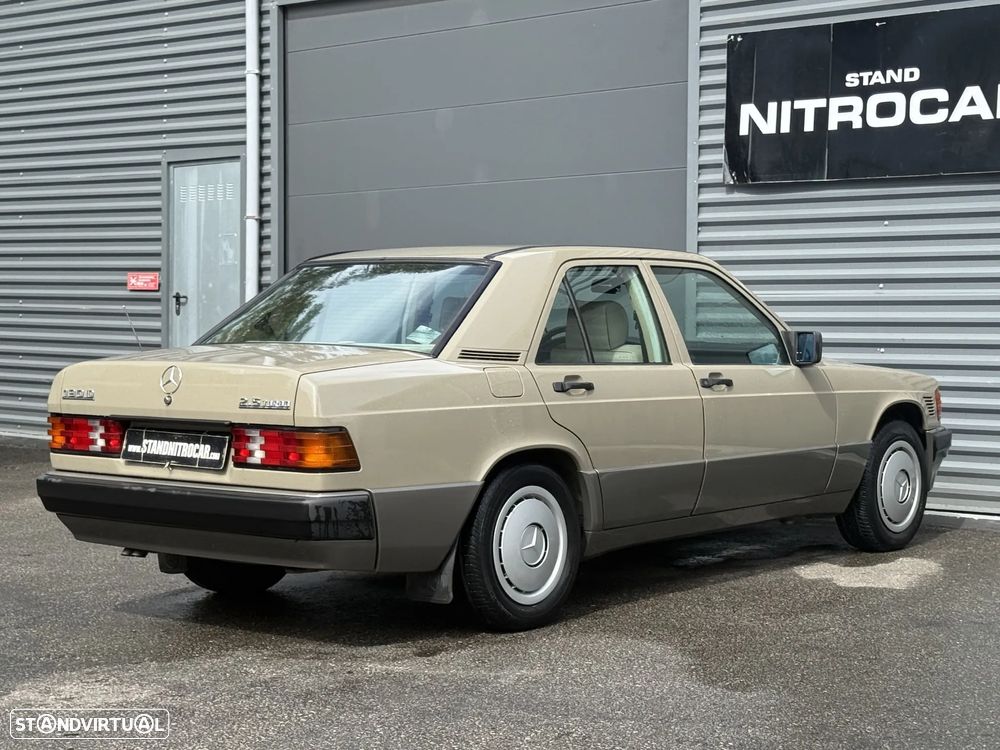 Mercedes-Benz 190 - 6