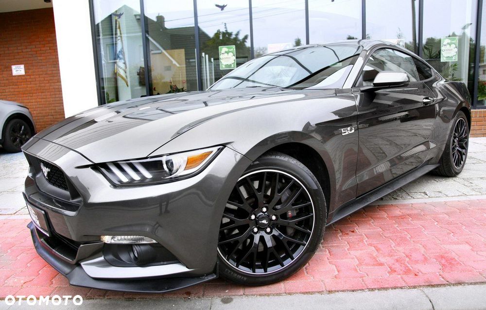 Ford Mustang - 27
