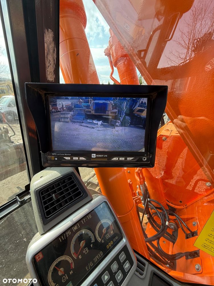 Doosan DX140 - 17