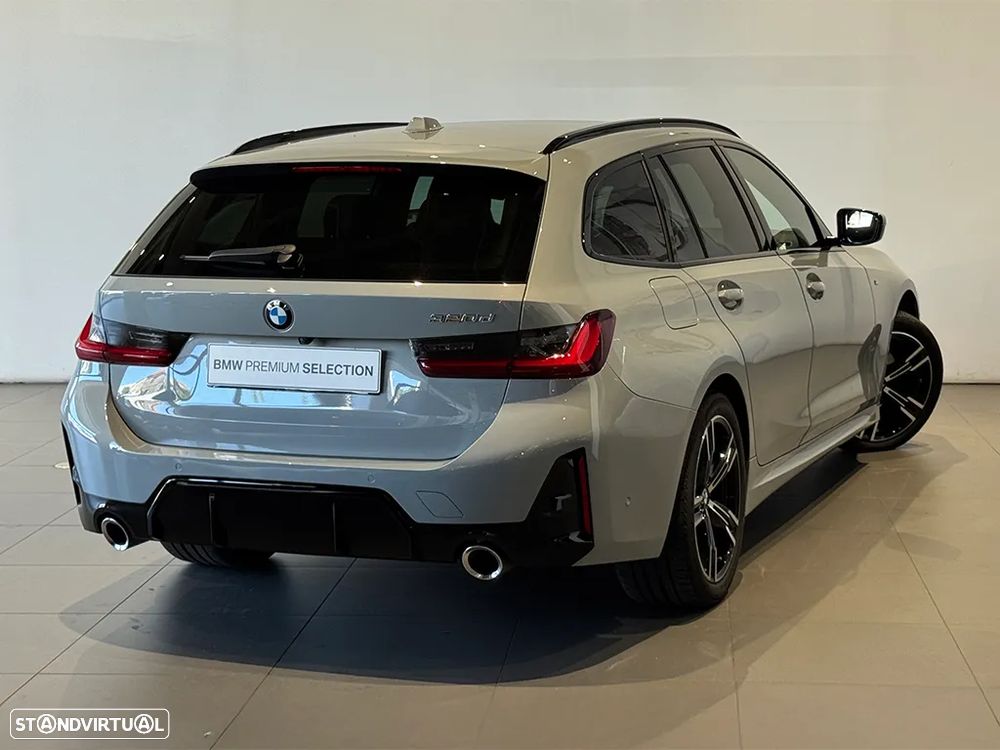 BMW 320 d Touring Pack Desportivo M Auto - 4