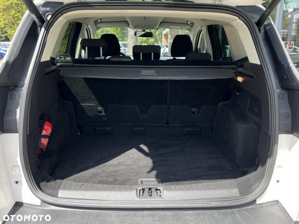 Ford Kuga - 16