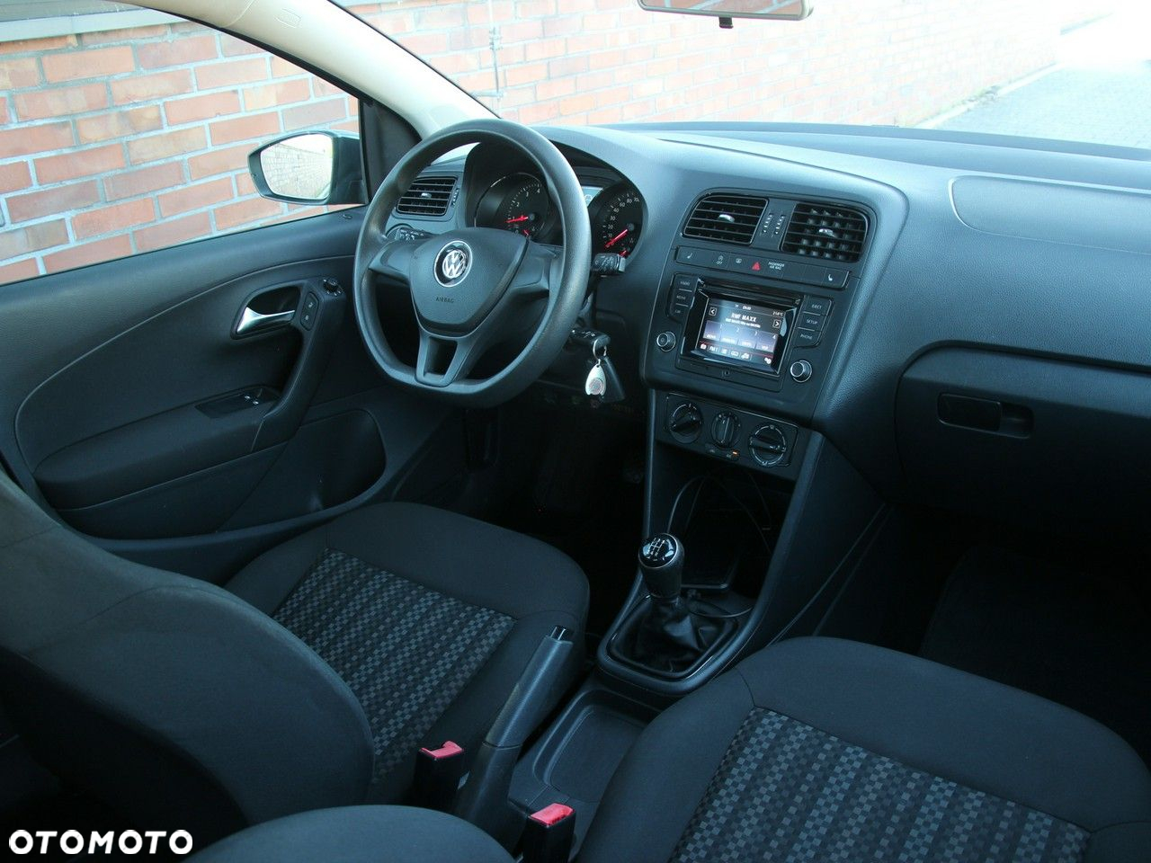 Volkswagen Polo 1.0 (Blue Motion Technology) Trendline - 26