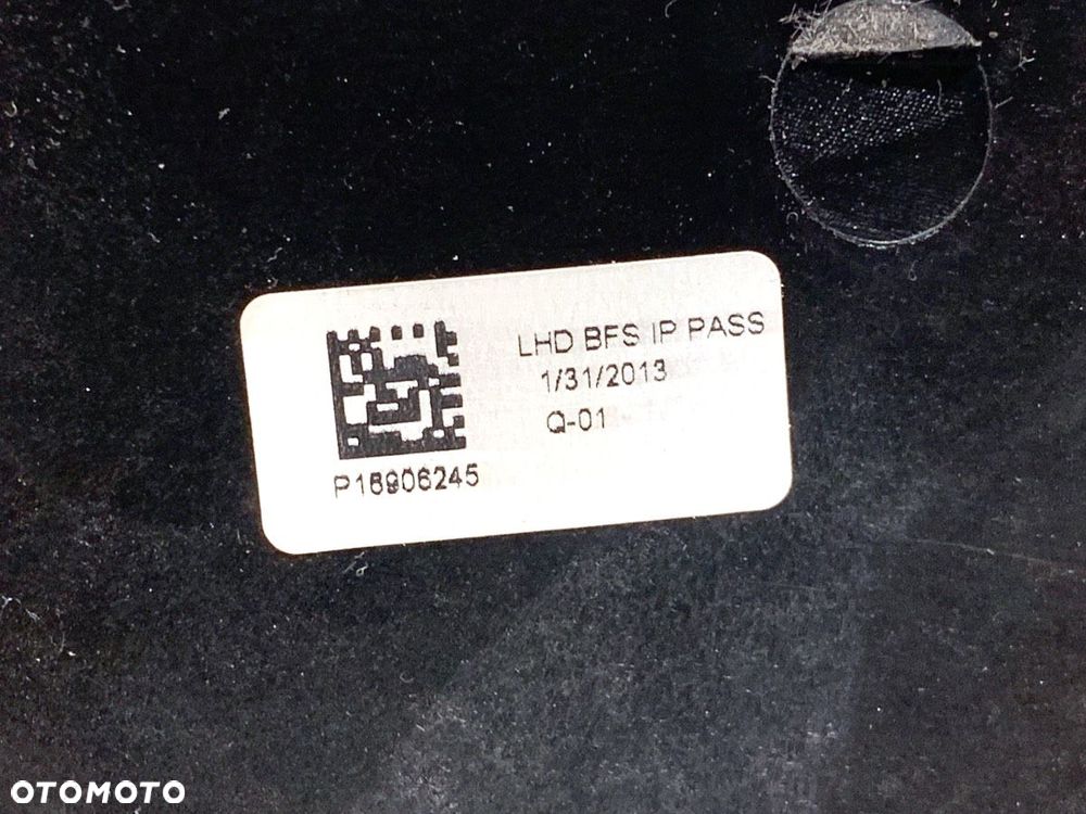 LISTWY DEKOR  MERCEDES-BENZ KLASA M (W166) 2011 - 2015 ML 350 BlueTEC 4-matic (166.024) 190 kW [258 - 14