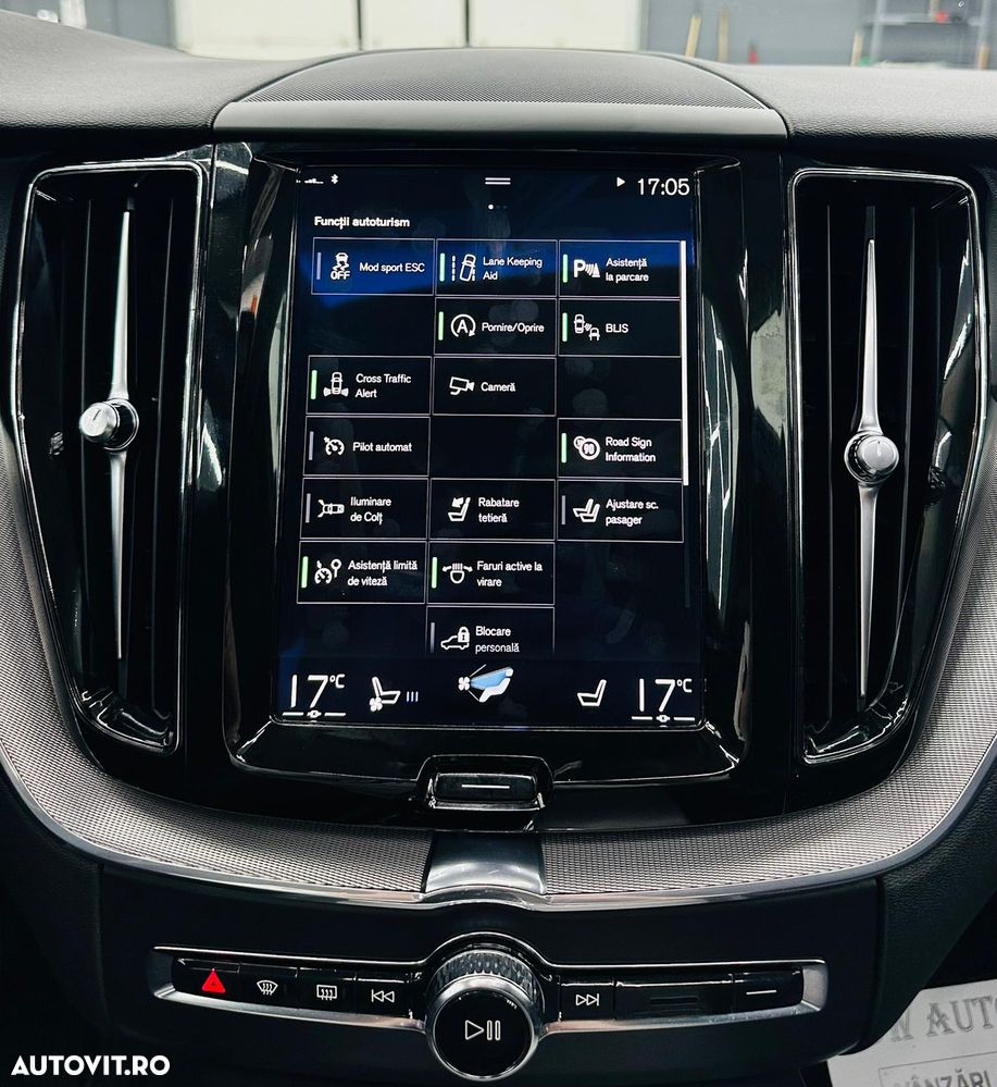 Volvo XC 60 D5 AWD Geartronic Inscription - 29