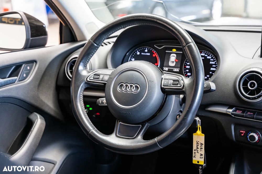 Audi A3 1.6 TDI S tronic - 13