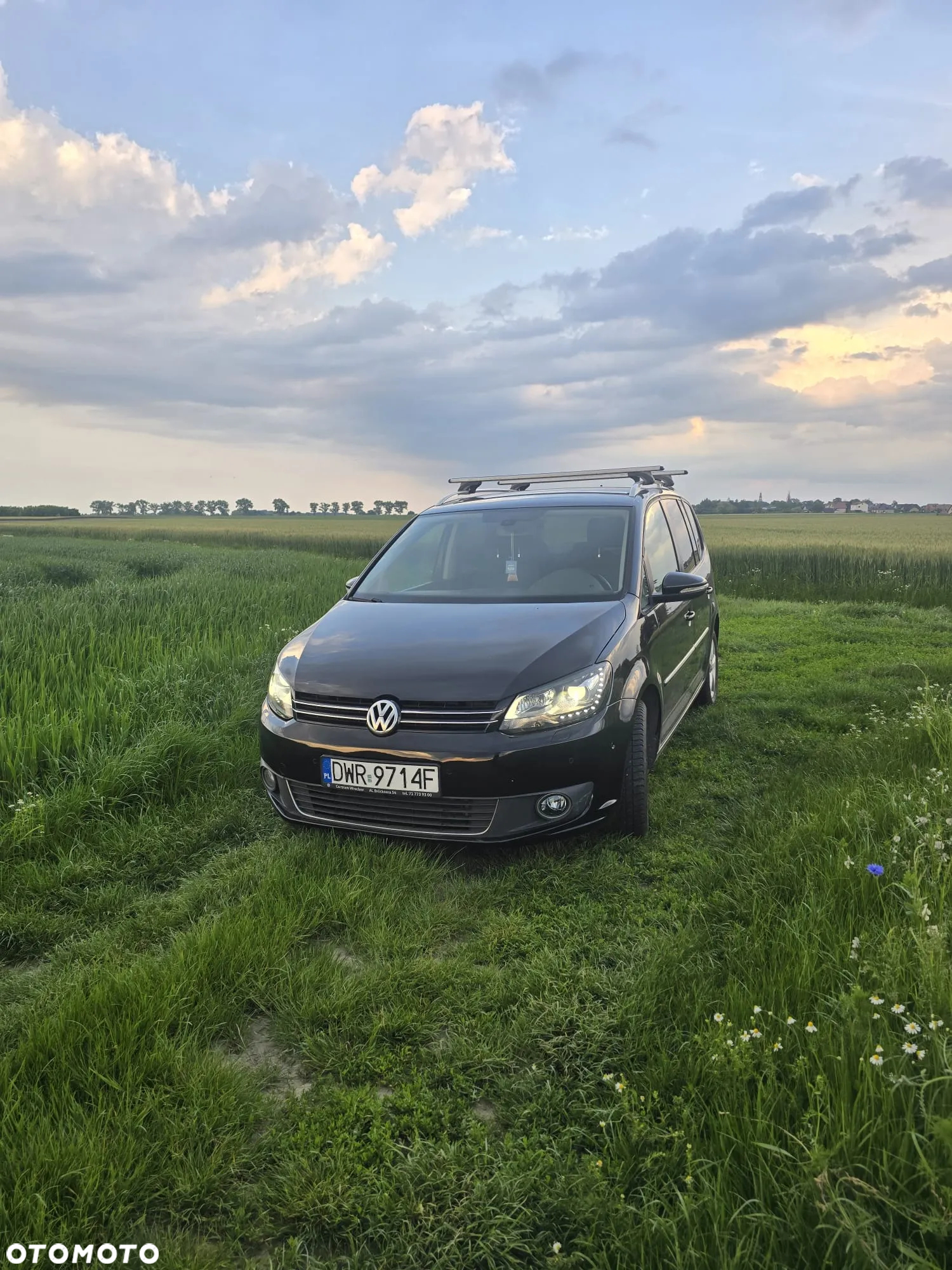 Volkswagen Touran 2.0 TDI DPF Highline - 10
