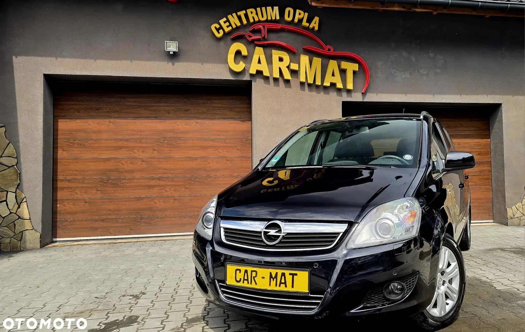 Opel Zafira 1.8 Cosmo - 2