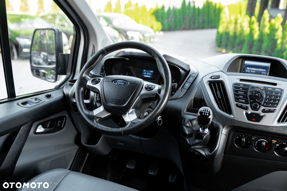 Ford Transit - 28