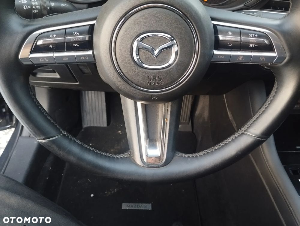 Mazda 3 - 13