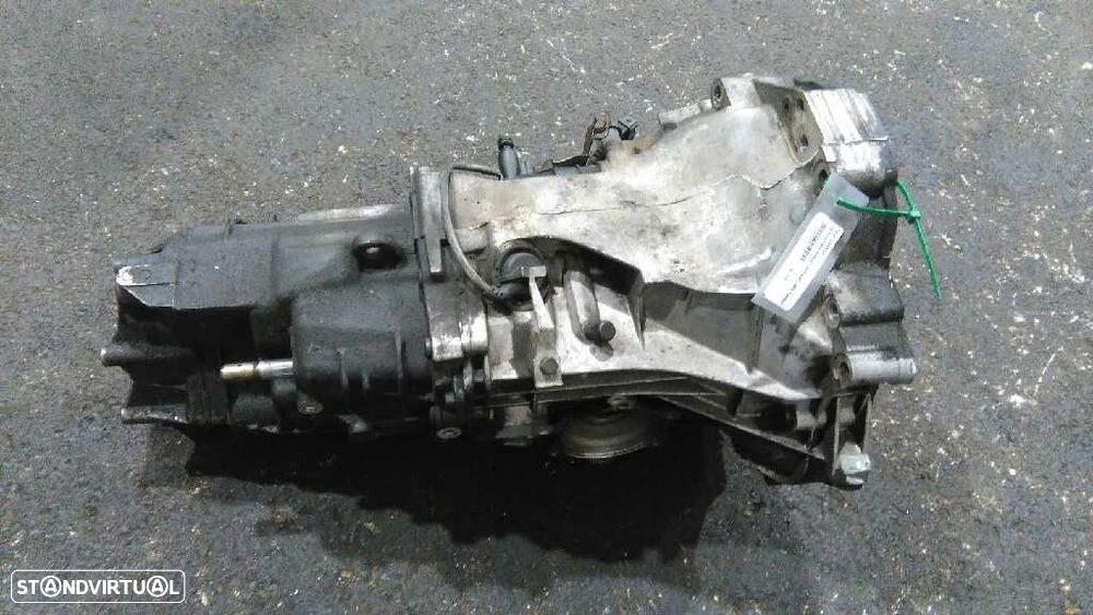 CAIXA VELOCIDADES VOLKSWAGEN PASSAT VARIANT 1998 - 4