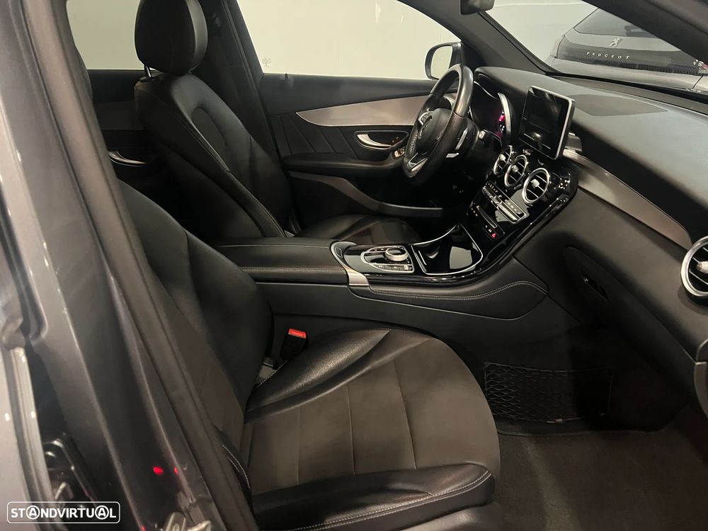 Mercedes-Benz GLC 250 d Coupé AMG Line 4-Matic - 11