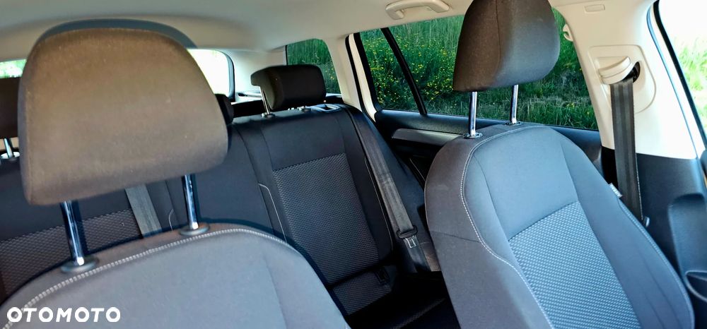 Volkswagen Golf 1.6 TDI BMT Comfortline - 9