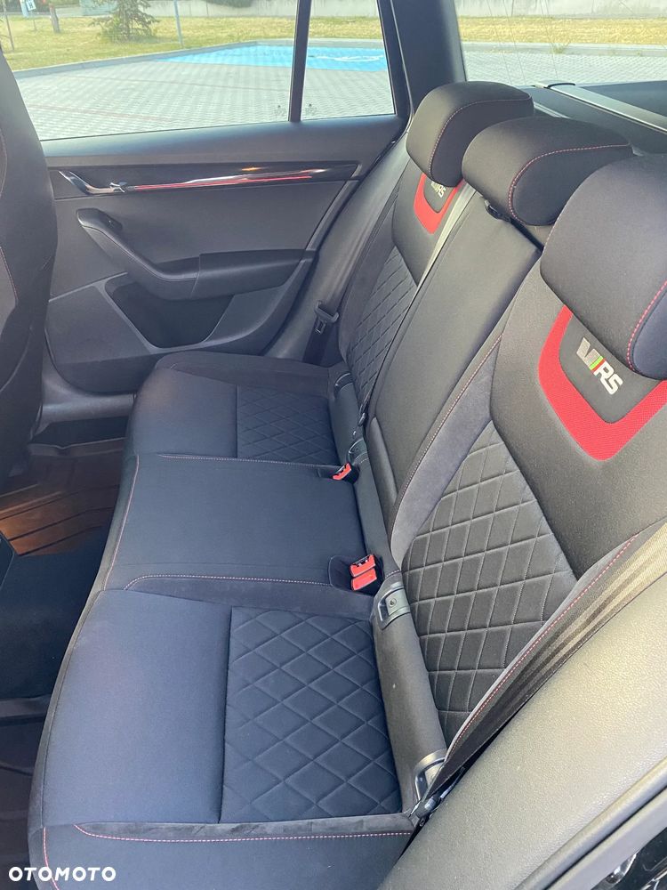 Skoda Octavia 2.0 TSI RS DSG - 9