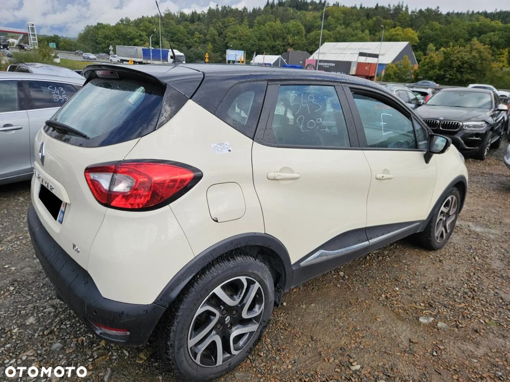 Renault Captur 1.2 TCe Zen EDC - 4