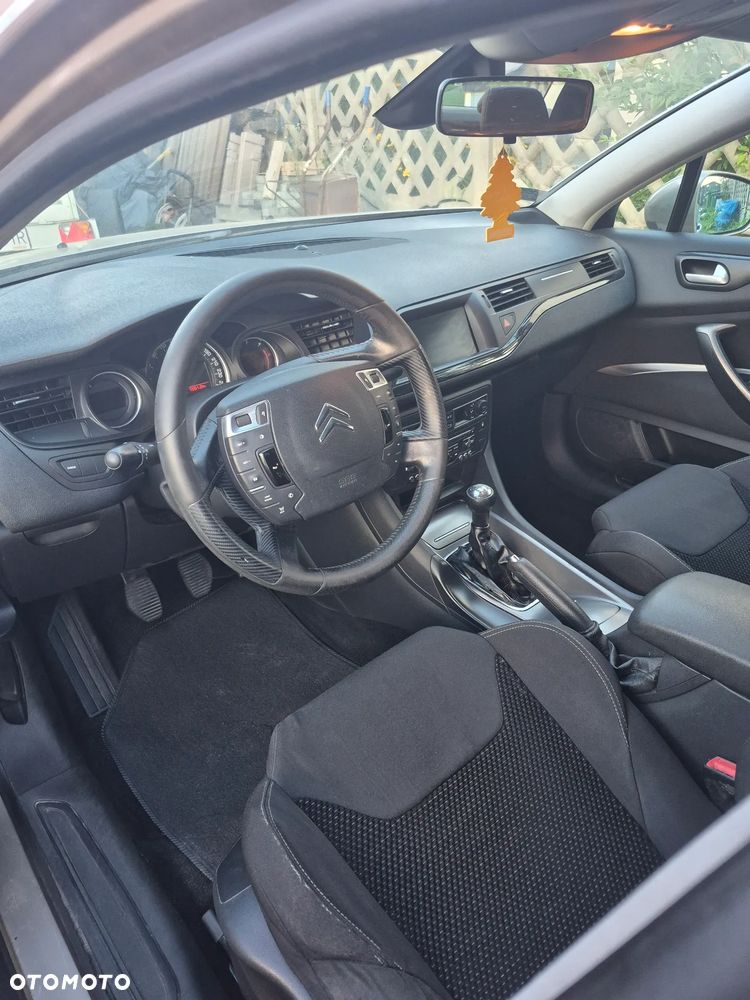 Citroën C5 1.6 HDi Attraction - 8