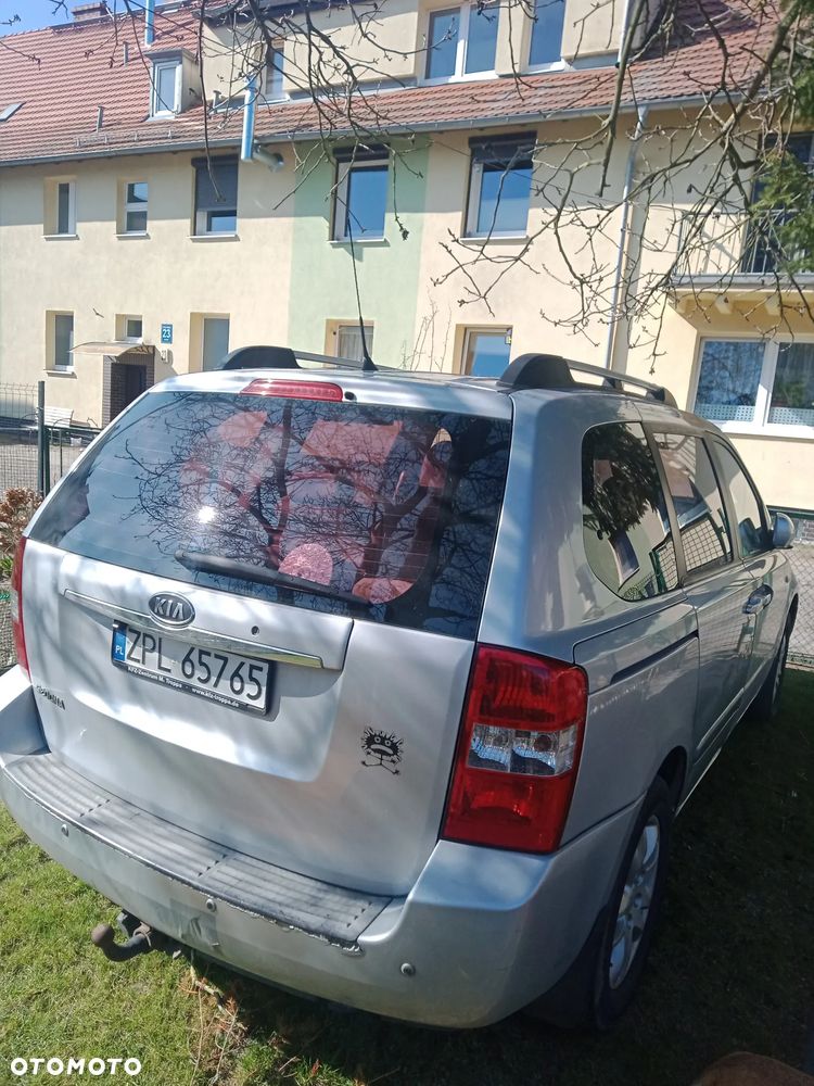 Kia Carnival 2.9 CRDi EX - 2