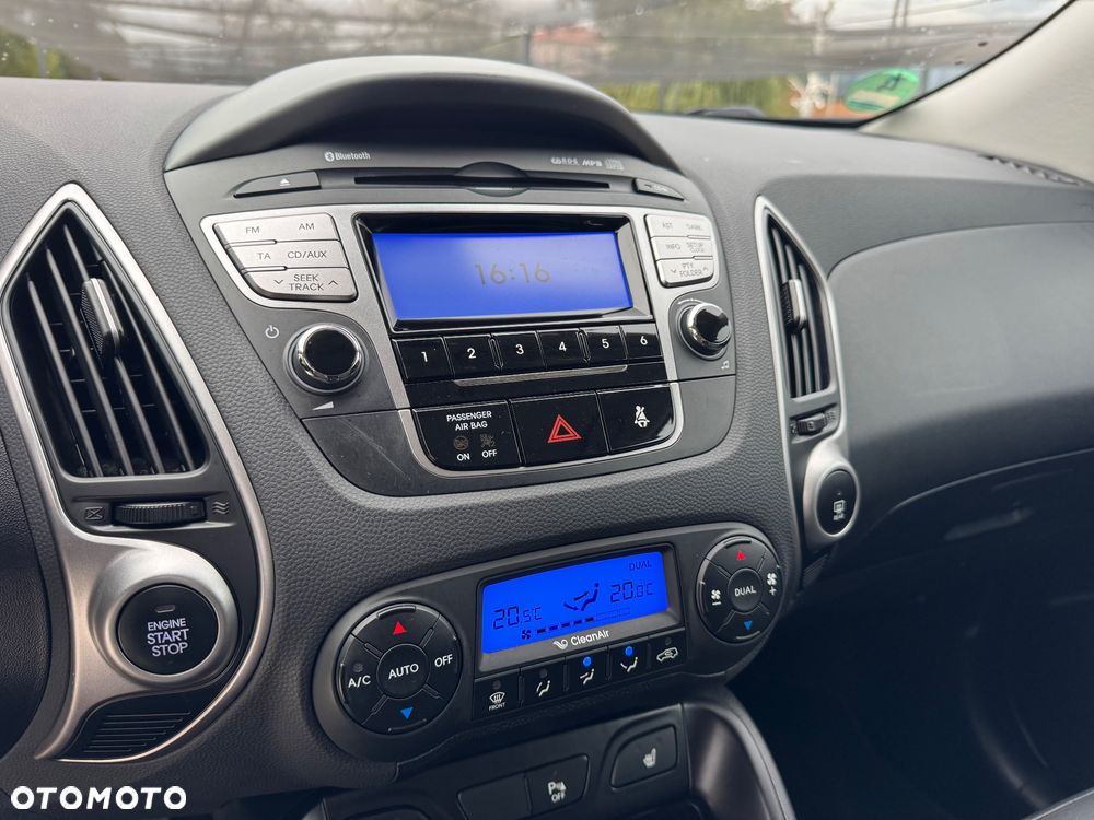Hyundai ix35 1.6 2WD UEFA EURO 2012 Edition - 20