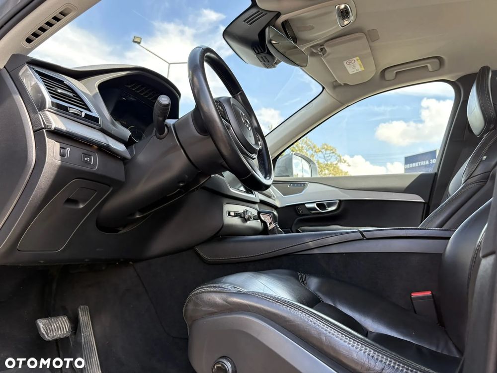 Volvo XC 90 D5 AWD Inscription - 10