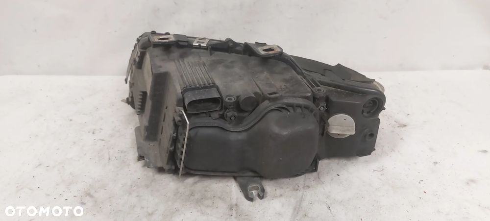 .  LAMPA PRZOD PRZEDNIA PRAWA AUDI A4 B6 CABRIO - 3