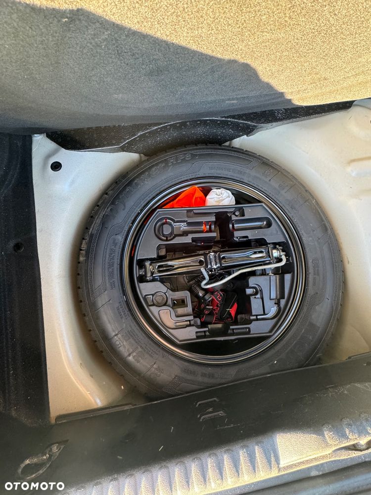 Citroën C3 Pure Tech 110 Stop&Start Exclusive - 28