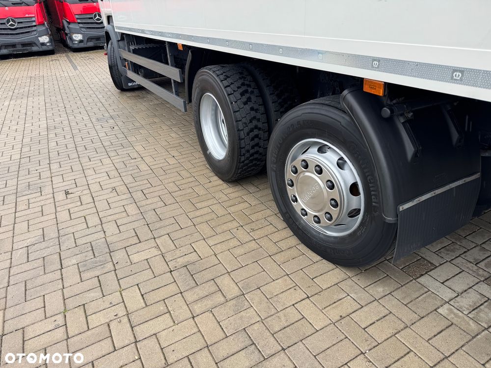 Scania R 450 KONTENER / IZOTERMA 7.45m - WINDA - 21