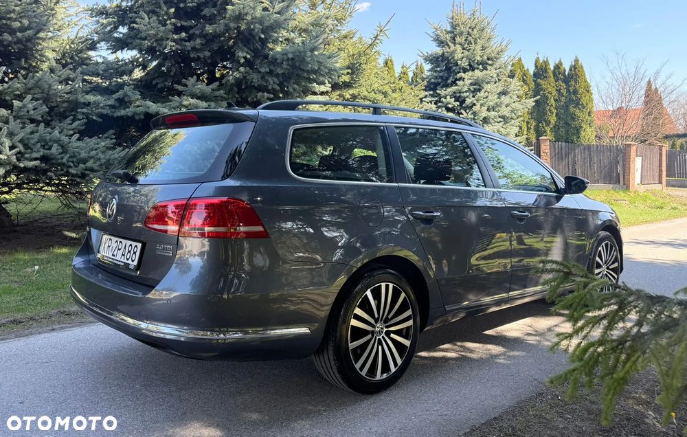 Volkswagen Passat 2.0 TDI Highline DSG - 6