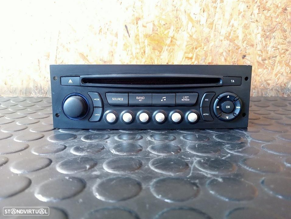 SISTEMA DE ÁUDIO RÁDIO CD PEUGEOT 3008 - 1