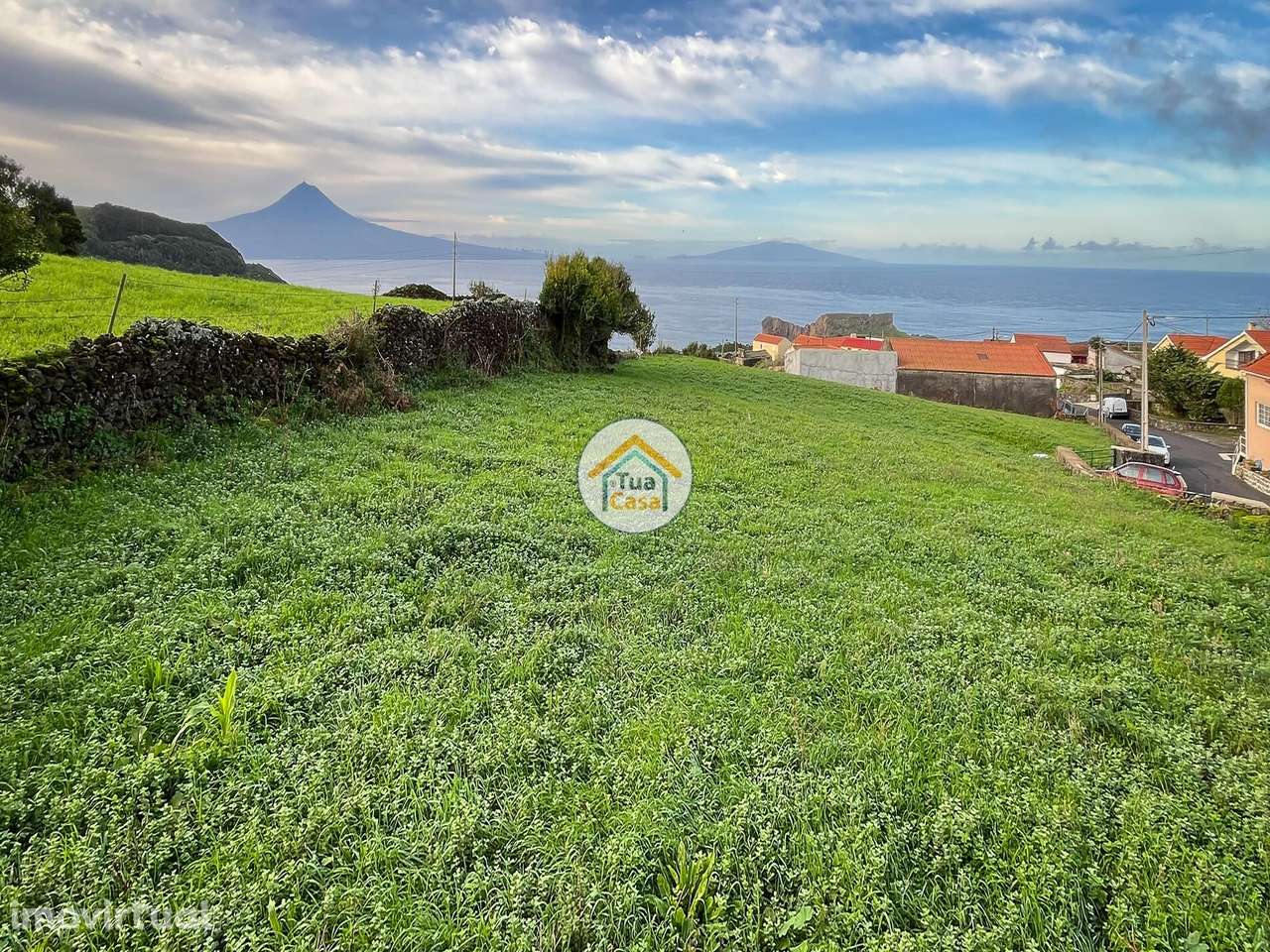 Terreno com Vistas sobre o Pico, Faial, entre Morro e as Exuberantes P - Grande imagem: 3/24
