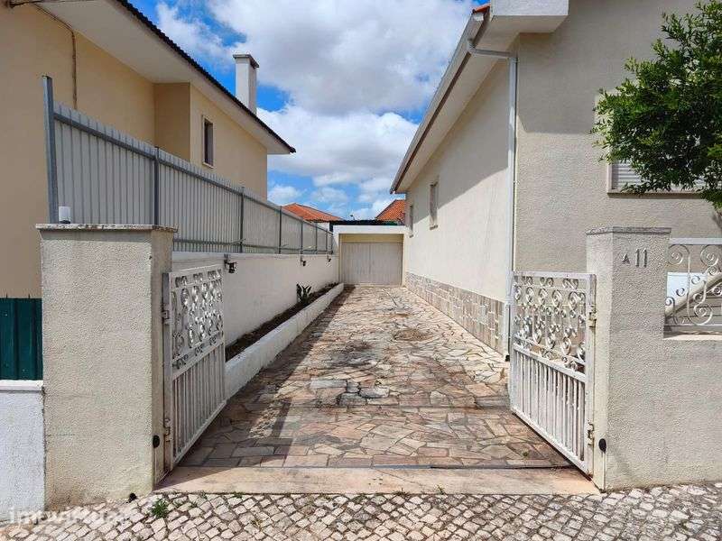 Moradia T2 Oeiras (arrendamento) - Grande imagem: 3/12