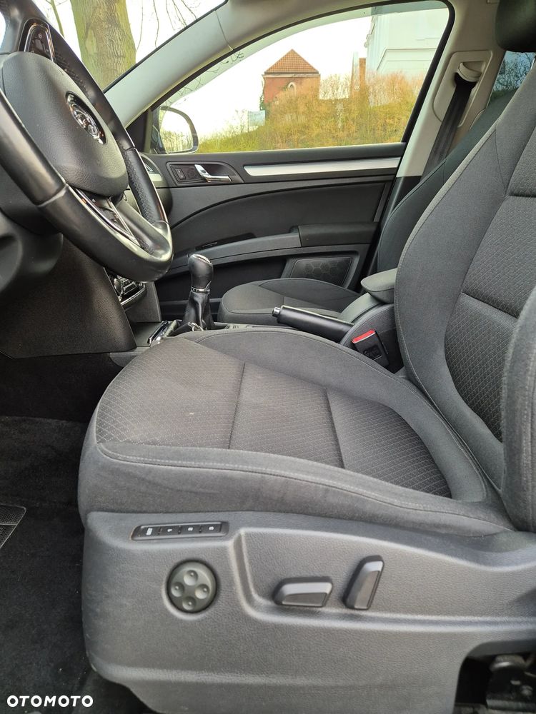 Skoda Superb 1.6 TDI GreenLine - 12