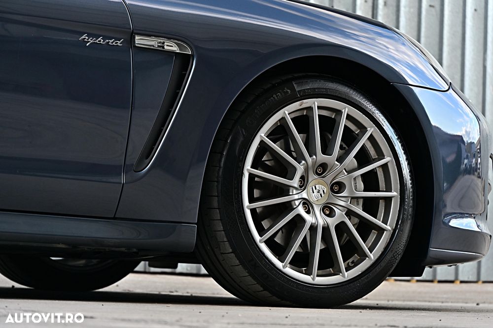Porsche Panamera S Hybrid - 11