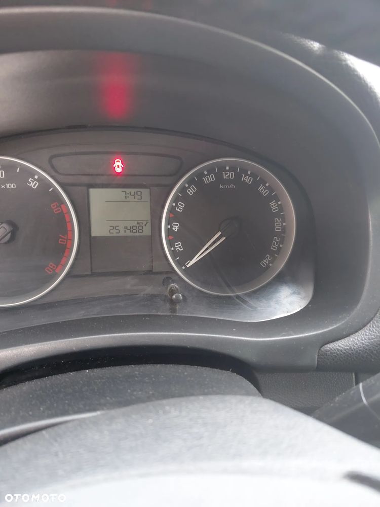 Skoda Fabia 1.2 12V Fun - 11